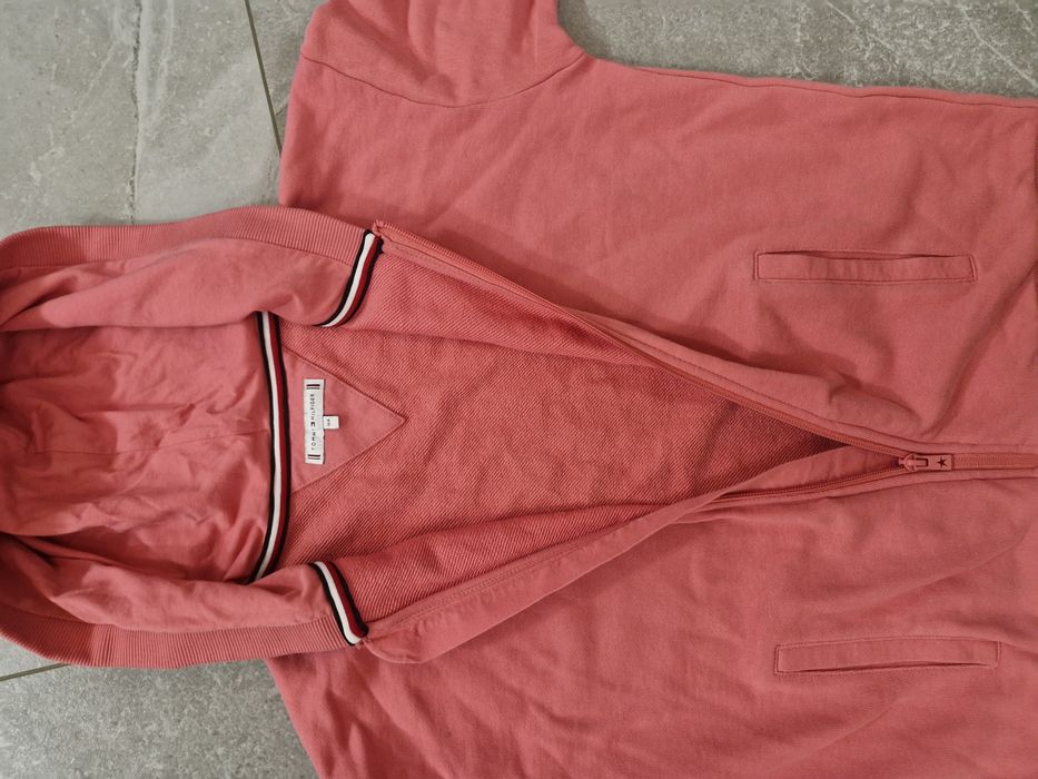 Różowe dresy Tommy Hilfiger 164