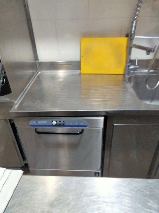 Restaurante equipado