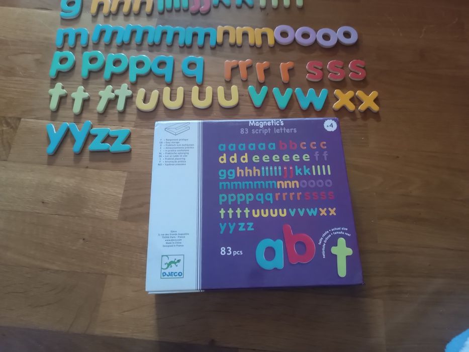 Letras minúsculas alfabeto magnéticas Djeco