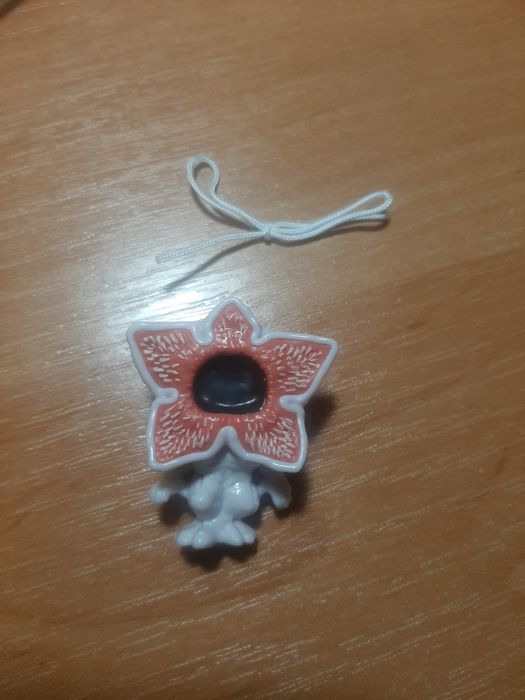 Обмен киндеров Очень странные дела