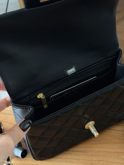 Сумка Chanel з ручкою | чорна, біла