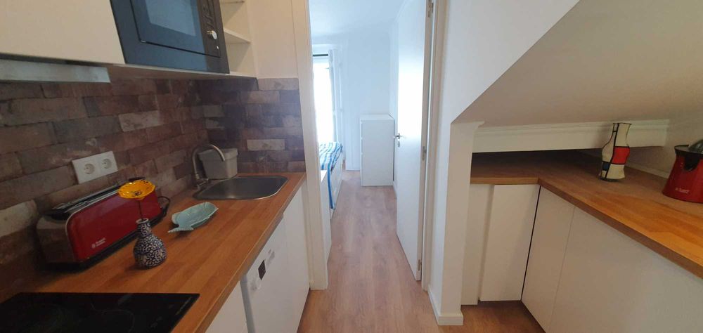Predio mobilado com 3 apartamentos
