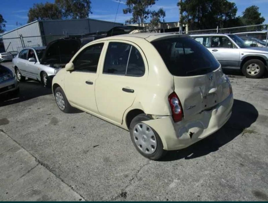 Nissan micra K12 кузов