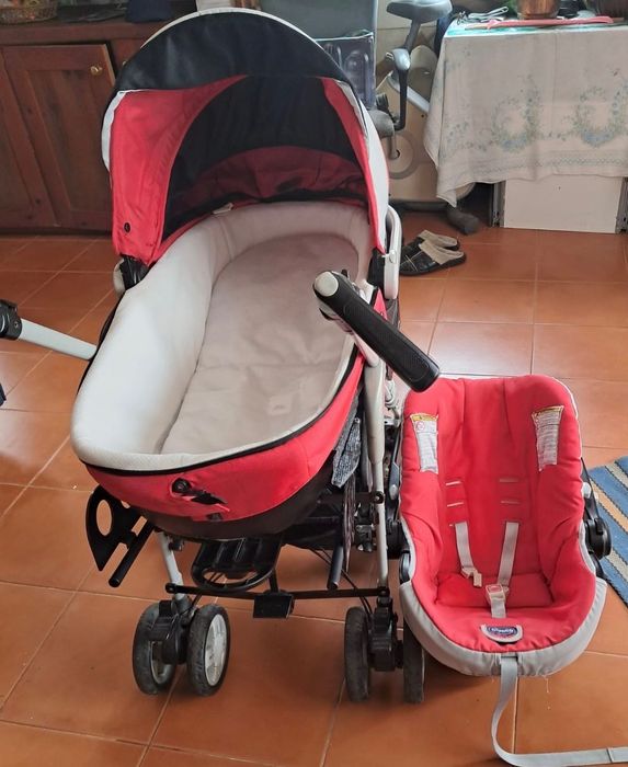 Chicco carrinho bebé e ovo