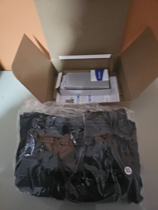 Colete de refrigeração FERNIDA, viga de ventoinha de 18V com bateria e