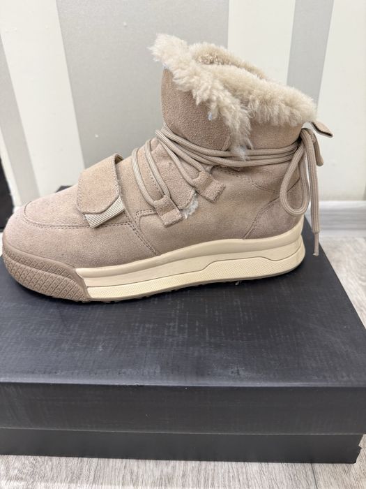 Ботинки Lonza  женские зимние 39 размер