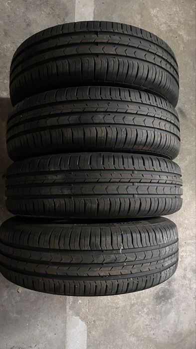 4 Pneus 185/70/14 Continental