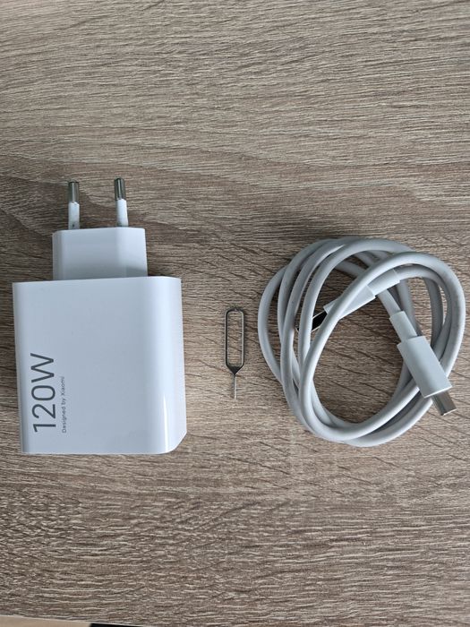 Redmi Note 13 Pro+ 5 G/ 12 GB RAM 512 GB ROM