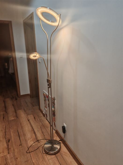Lampa led  stojąca 180 cm