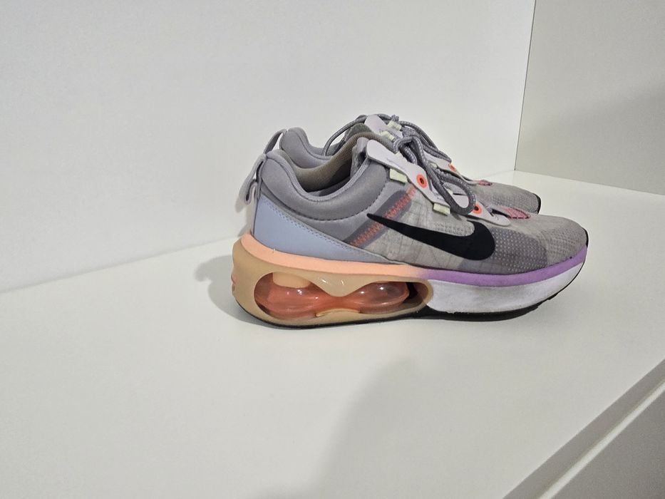 Sapatilhas NIKE tamanho 38