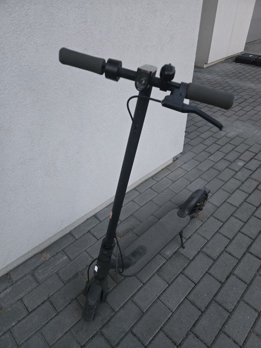 Xiaomi Mi Electric Scooter Essential