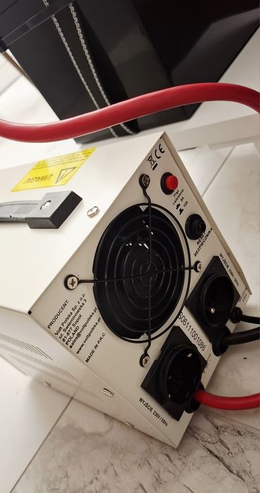 Комплект ДБЖ акумулятор LiFePO4 Lifer 12V 50Ah + інвертор Volt Polska