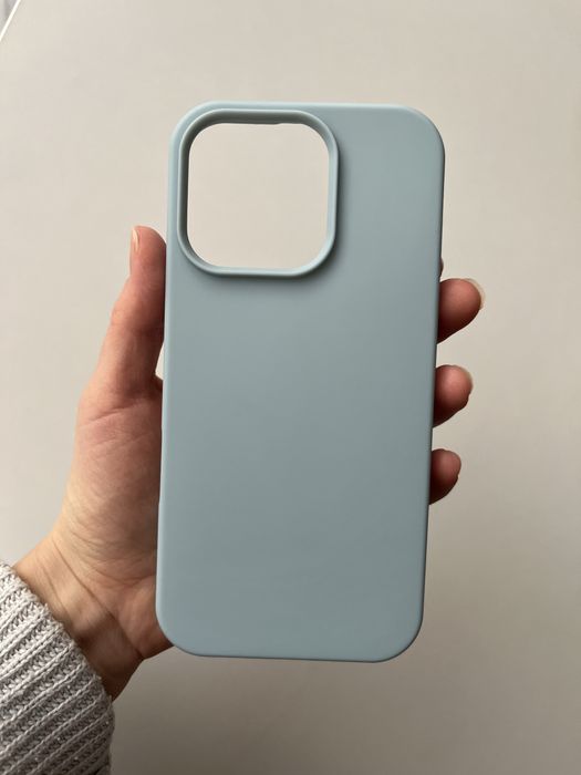 Nowe nieużywane etui na IPhone 16 pro