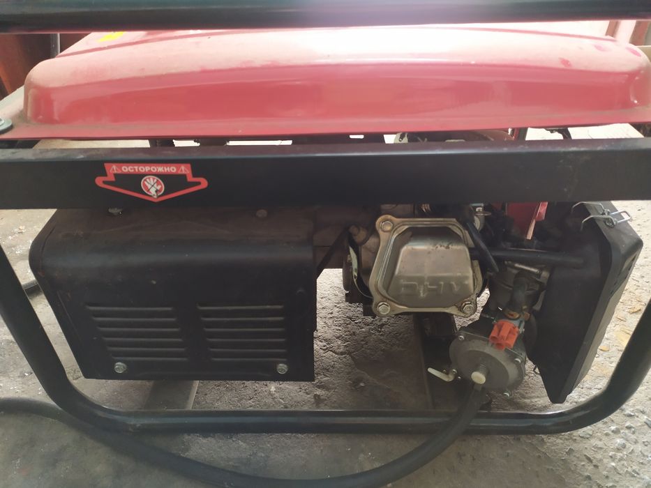 Бензогенератор Edon 3000