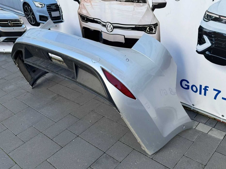 Бампер задній VAG для Volkswagen Golf 7 в кузові універсал до ресталінгу комплектний LA7W 5g9807421