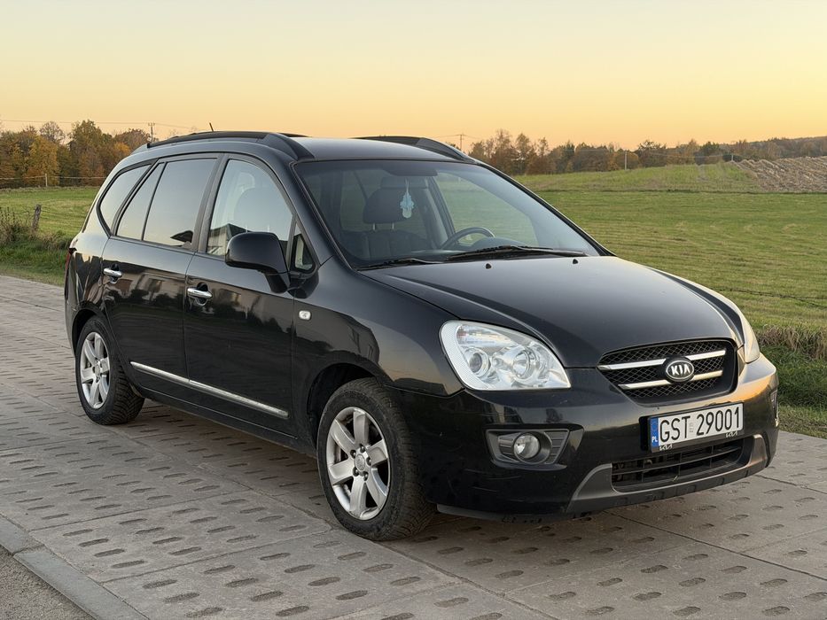 Kia Carens