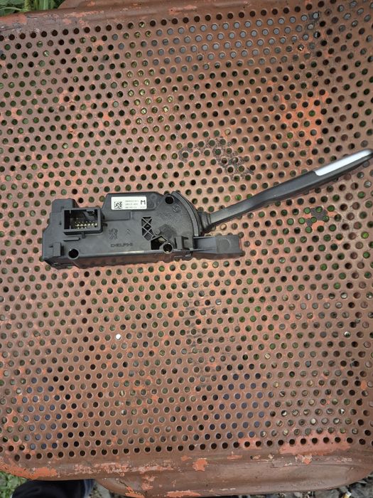 Przełącznik manetka zmiany biegów citroen c4 picasso II 98002210