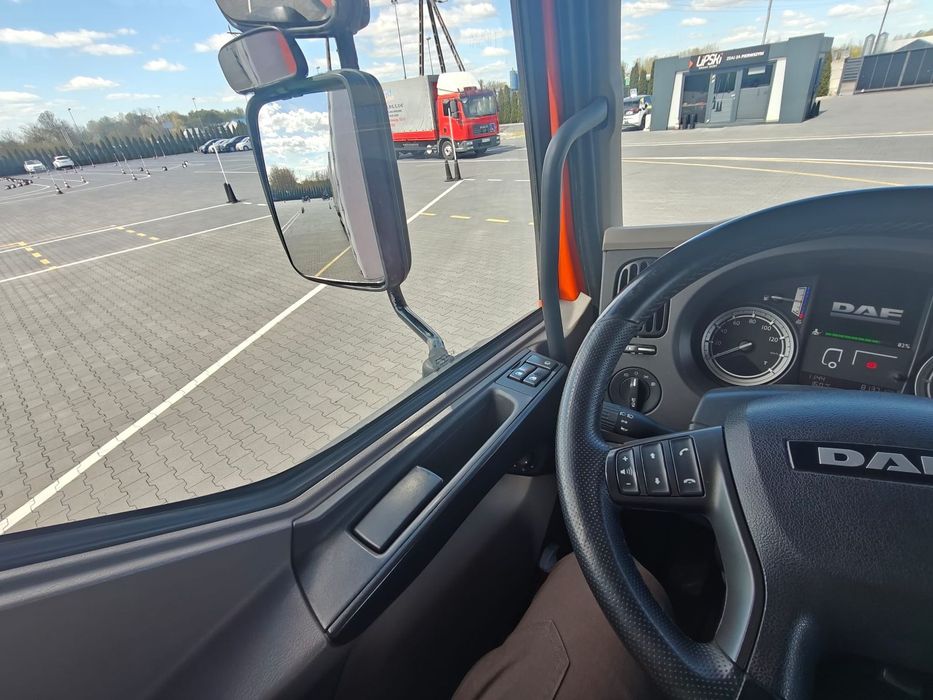 DAF LF 12.230  DAF LF 12.230 z przyczepą Konar JG2