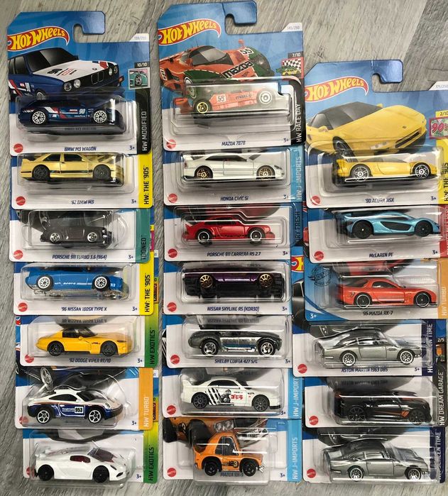 SET 2x Hot Wheels Lamborghini Huracan Sterrato+ LP620-2 HotWheels