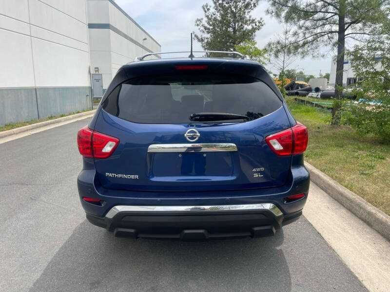 2017 Nissan Pathfinder