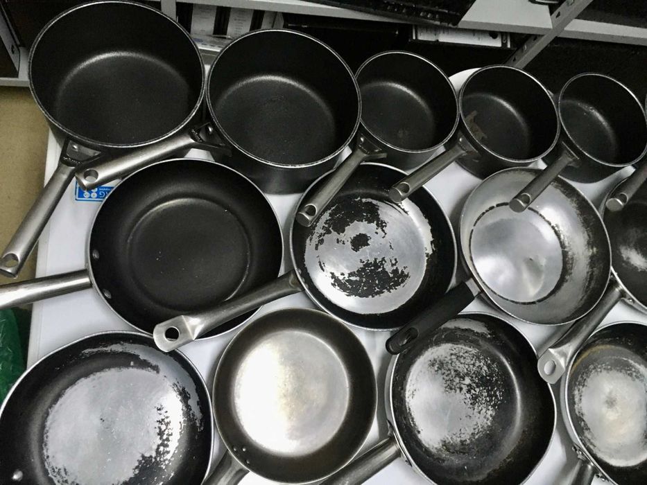 Lote de 39 tachos panelas frigideiras