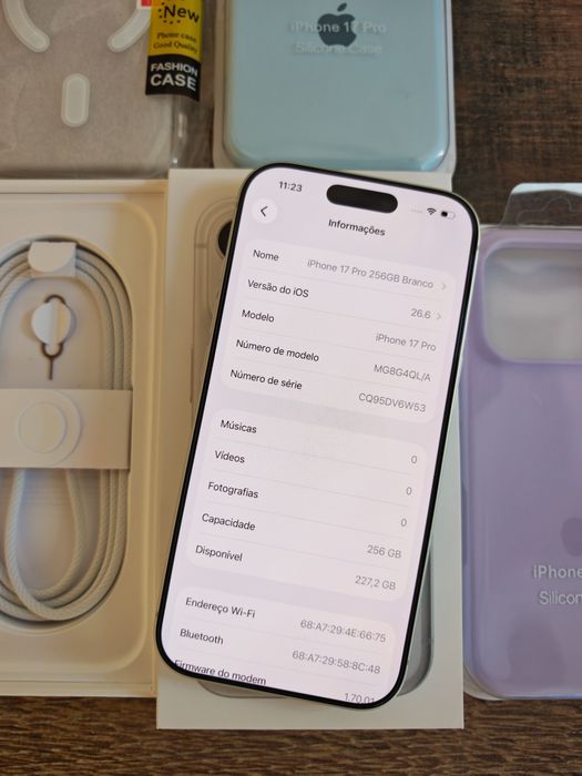 iPhone 17 Pro 6.3" 256GB Branco Seminovo(Usado 1 dia) C/Garantia Aceito Retomas