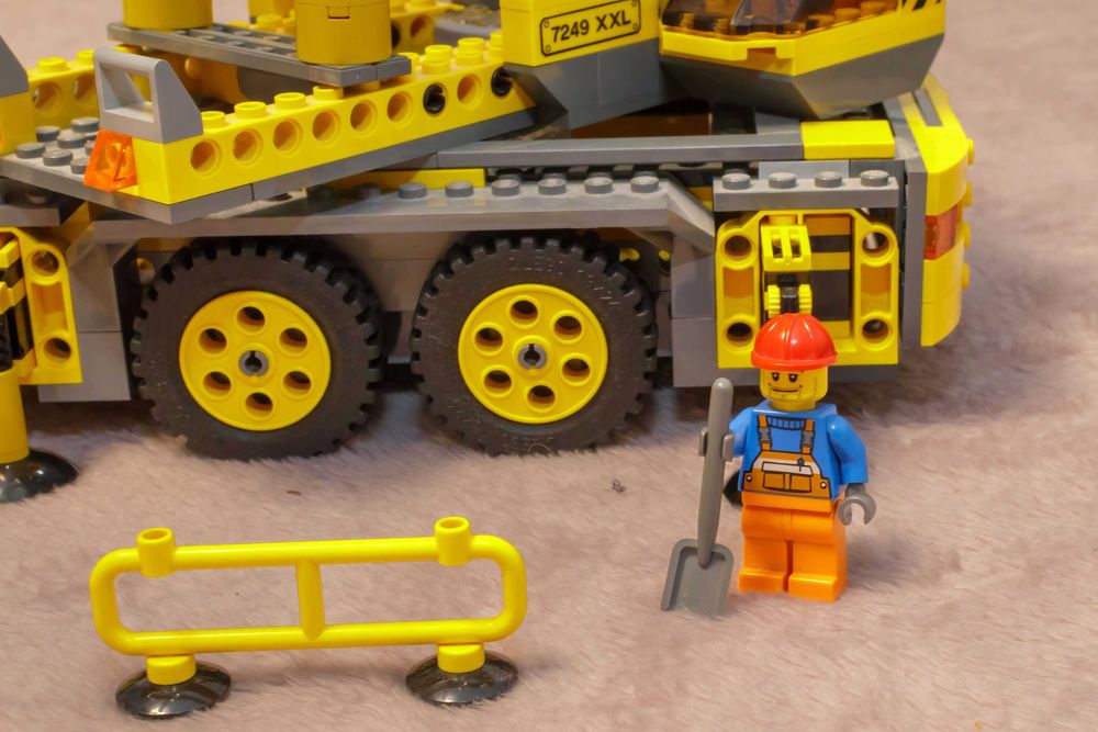 LEGO 7429 - LEGO CITY - Mobile Crane XXL