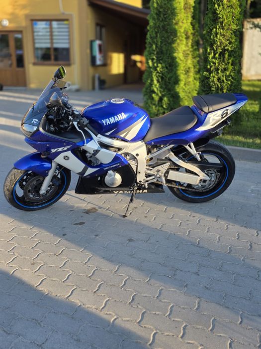 Yamaha R6 2002 року