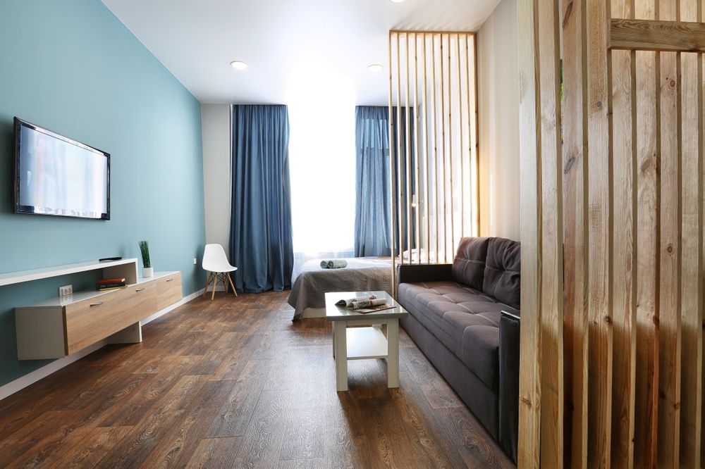 Сдам посуточно в центре 1-к квартиру ул. Грековская 3А