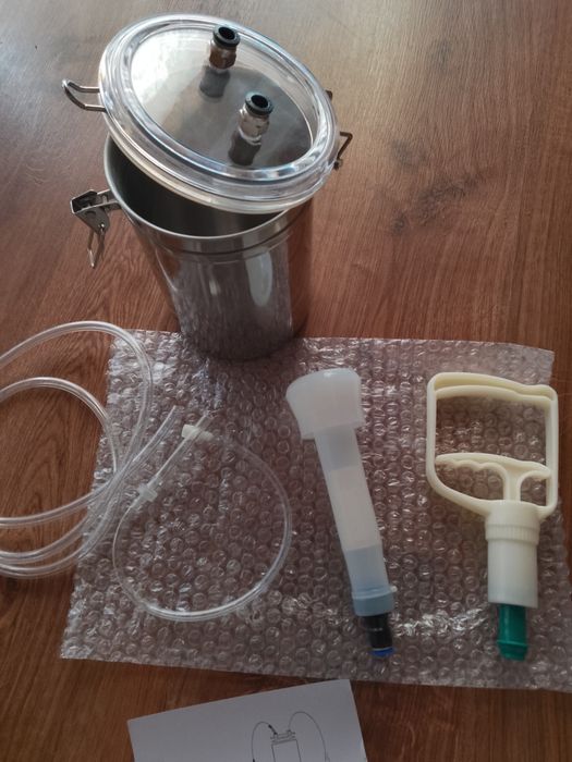 Ręczna dojarka do kóz, owiec, krów