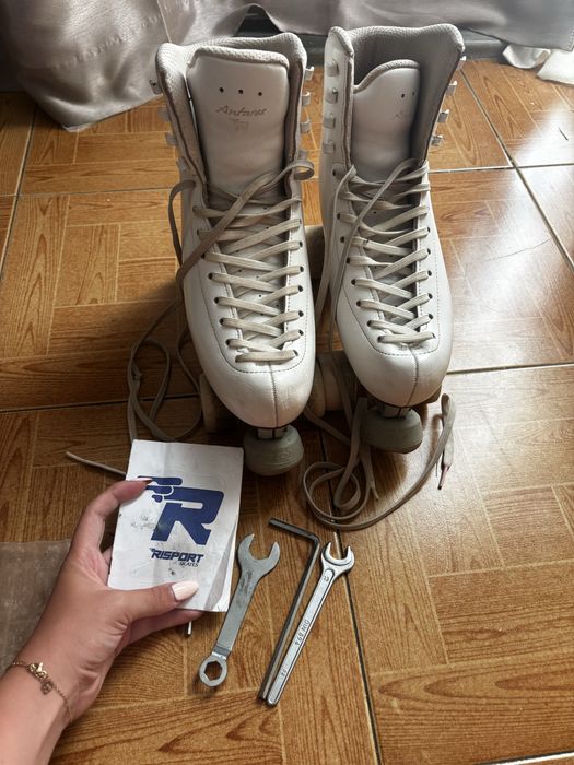 Patins de Patinagem Artística Profissional Risport Antares + Roll-Line Variant