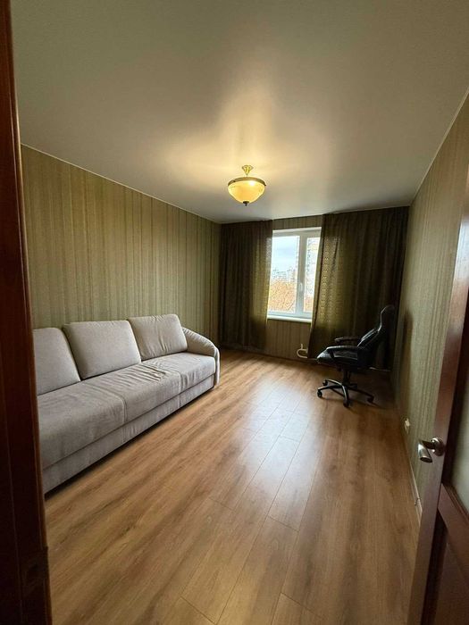 Продам 3-кімнатну квартиру на Салтівці