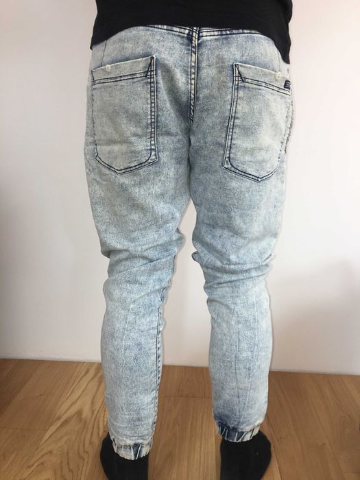 Joggery  Bershka 40