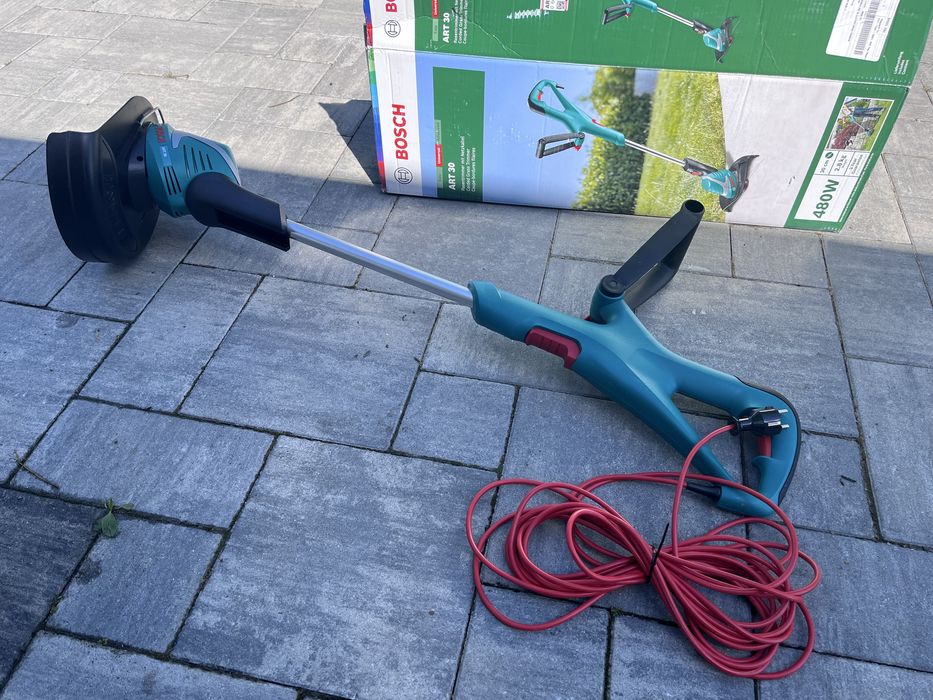 Podkaszarka Bosch art 30