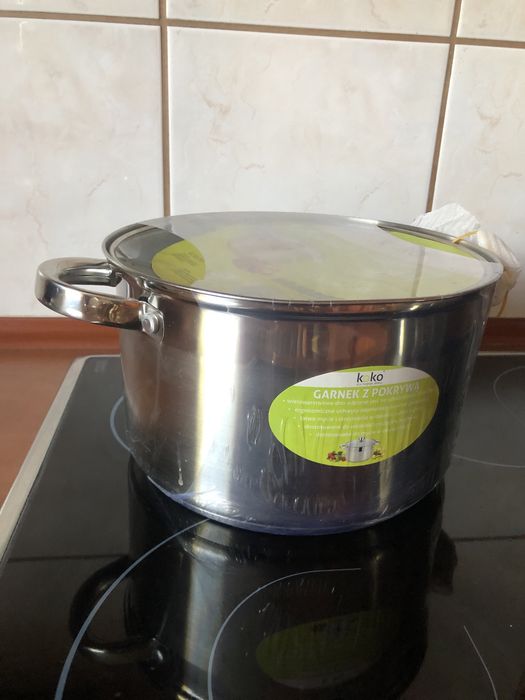 Nowy garnek z pokrywką Koral 5L