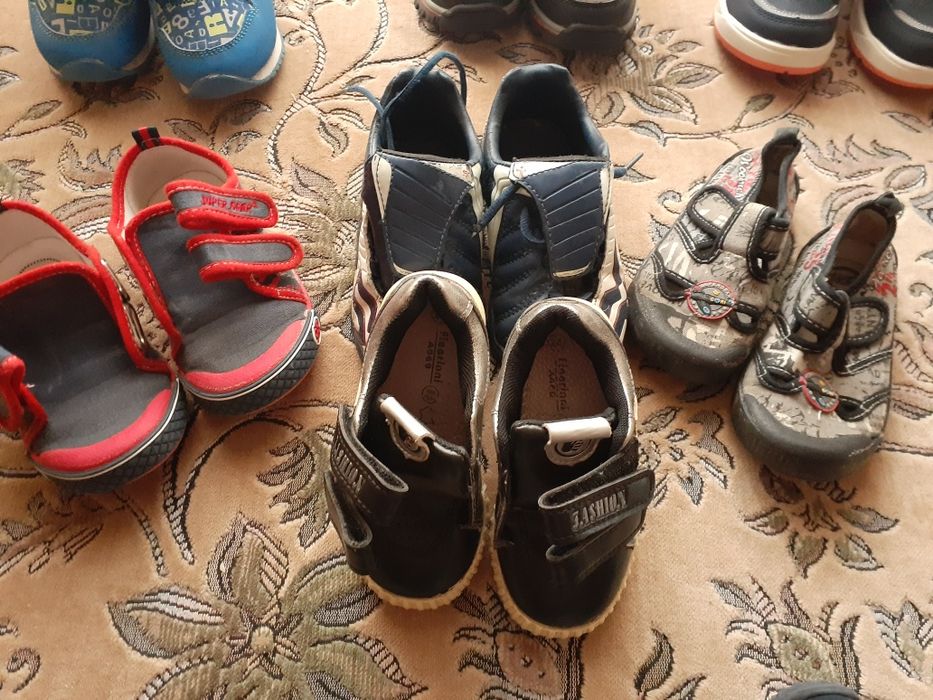 Дутіки,ботинки демісезон,зима,тапки