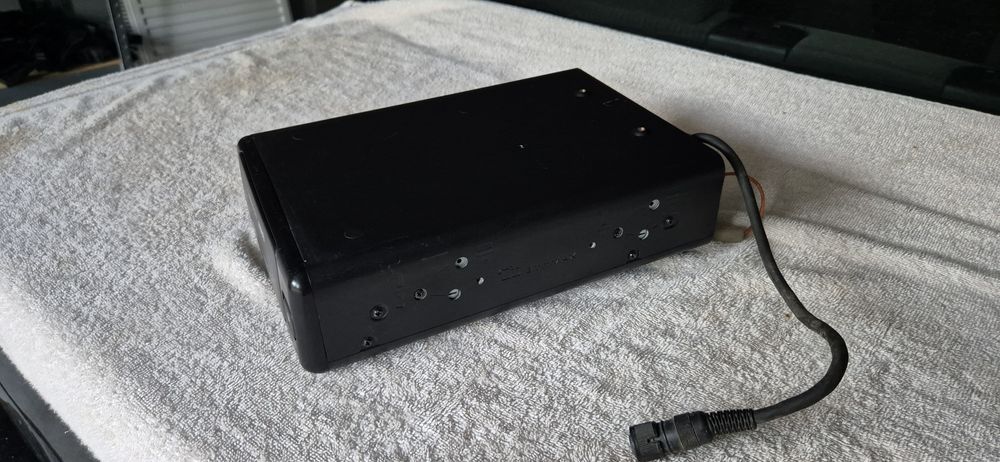 Zmieniarka 6 CD. BMW e34. e32