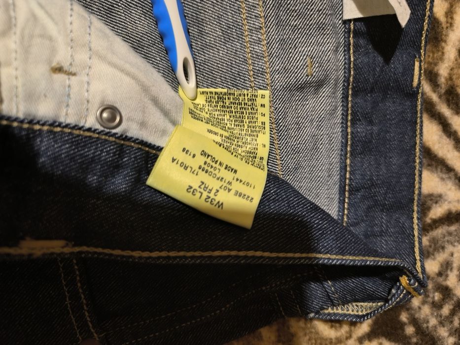 Spodnie męskie jeans Wrangler nowe granatowe W32 L32
