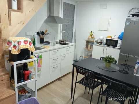 Quarto junto metro Francos
