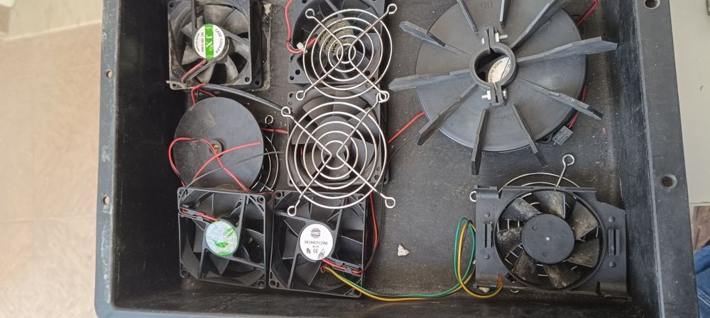 Ventiladores 12 v e 24 v