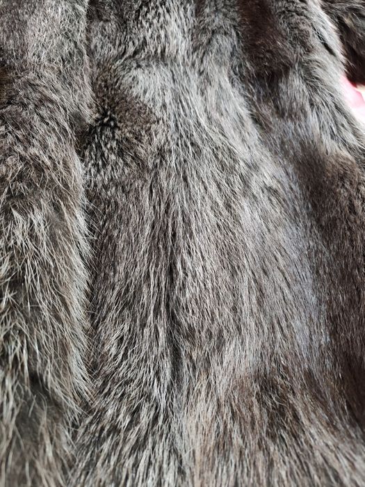 Futro lisy  w kolano