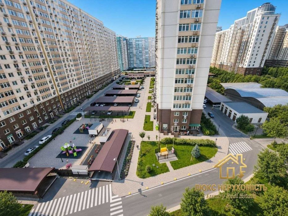 Продам 3 комнатную квартиру 57 Жемчужина, новый евроремонт!