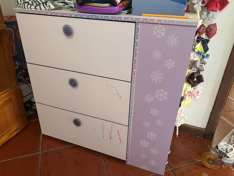 Mobilia quarto menina