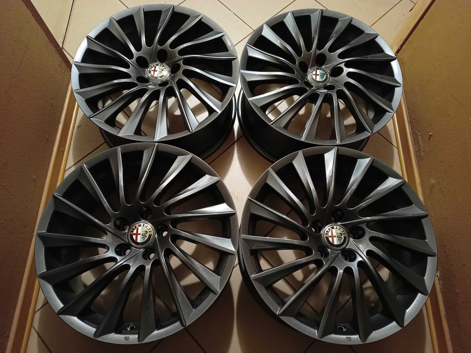 19 Inch Alfa Romeo Velgen in Diverse Stijlen