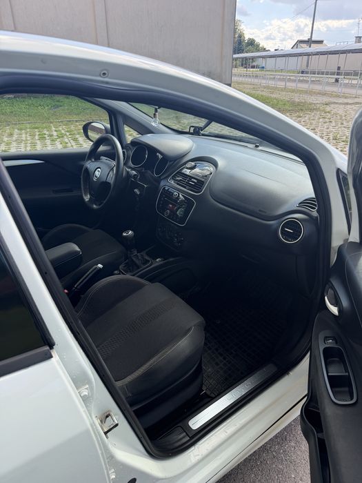 Fiat punto evo 1.4t lpg, 136km polecam