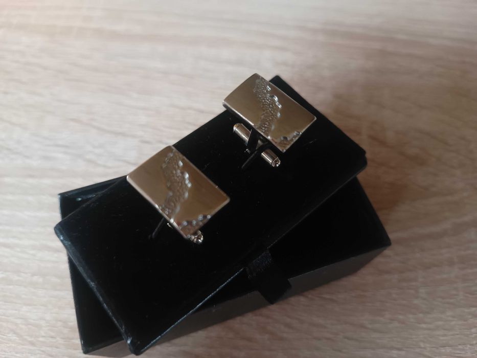 Spinki do mankietów