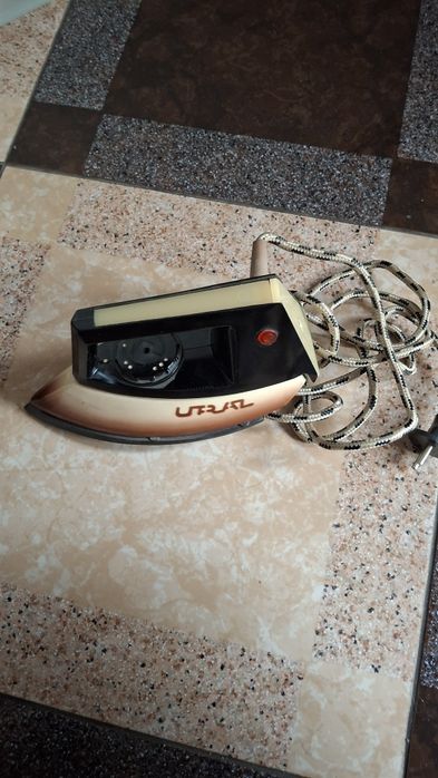 Утюг времен СССР