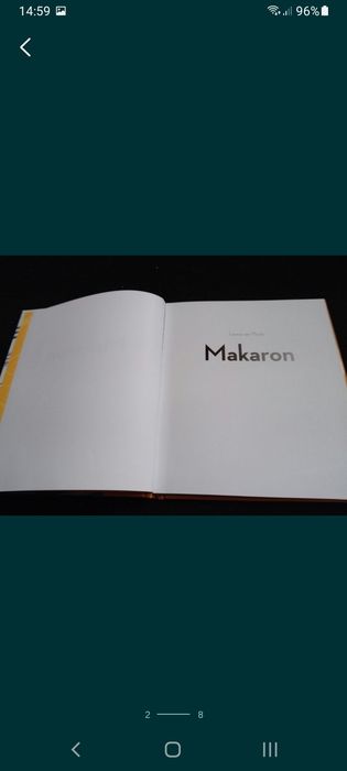 Makaron Leonie van Mierlo 2012