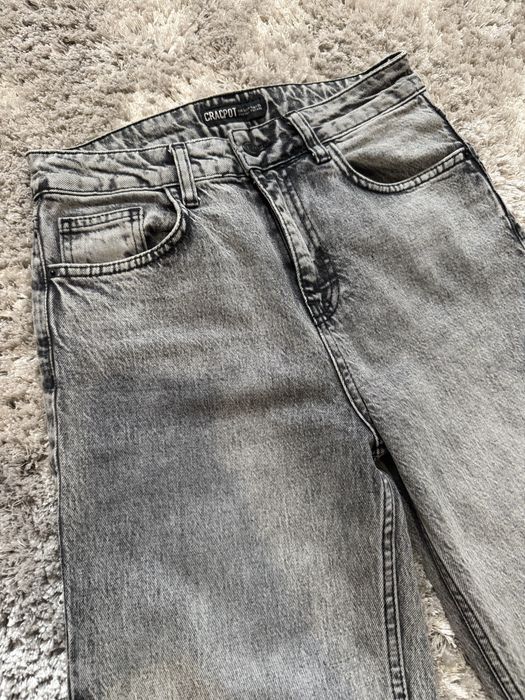 Джинси жіночі 26 36 сірі прямі з розрізами