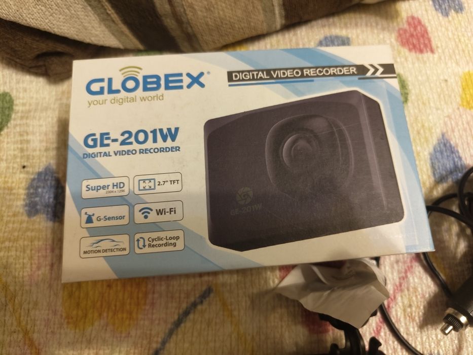 Відеореєстратор Globex GE-201W — це сучасний пристрій для запису дорож